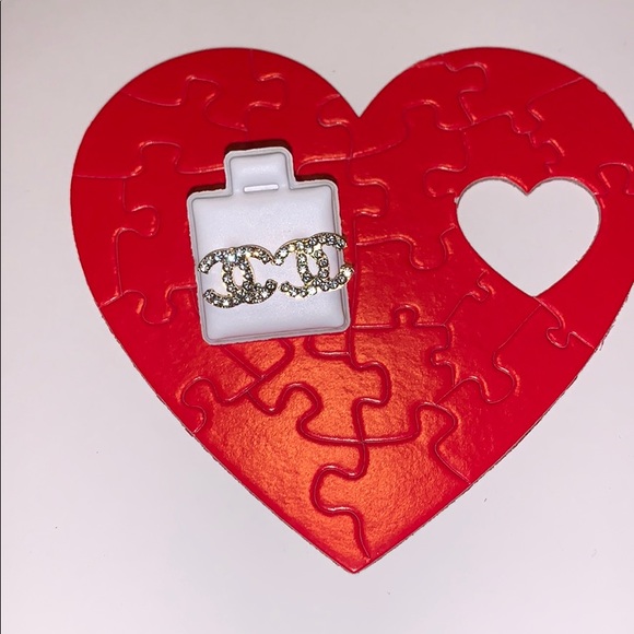 COPY - Earrings - Picture 2 of 2